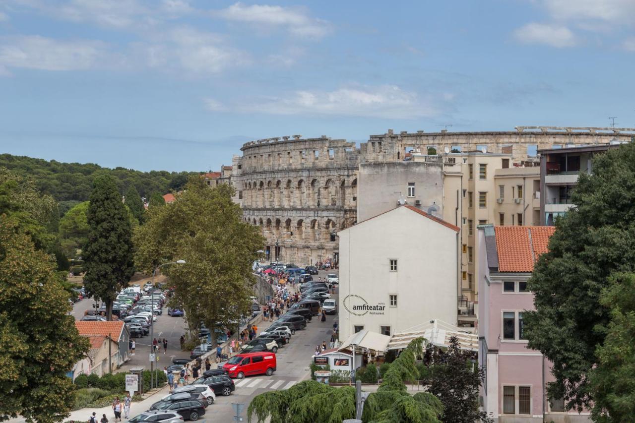 Sylvia Center Apartment Pula Exterior foto